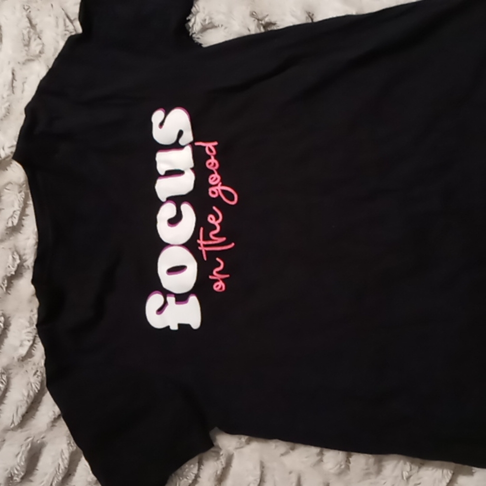Women's Large black t shirt